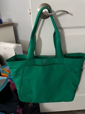 Lululemon Green Everyday Tote Bag